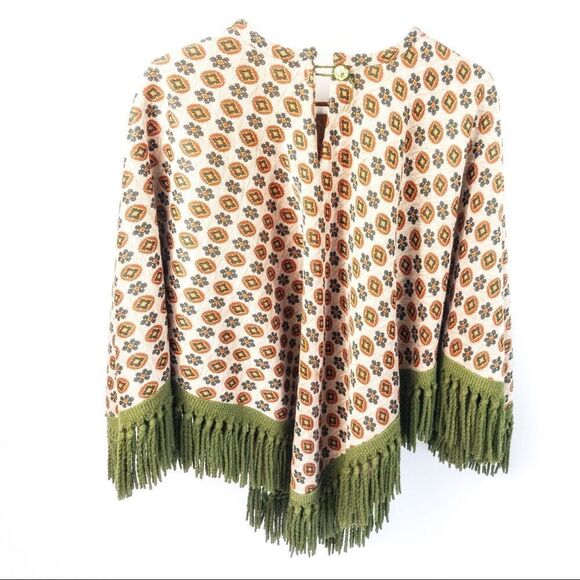 Vintage Girl’s Fringed Poncho Sweater Sz M/L - Picture 4 of 12